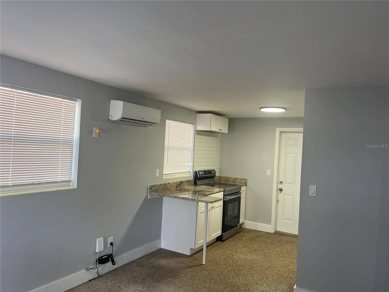 115 CLEVELAND AVE — photo 35