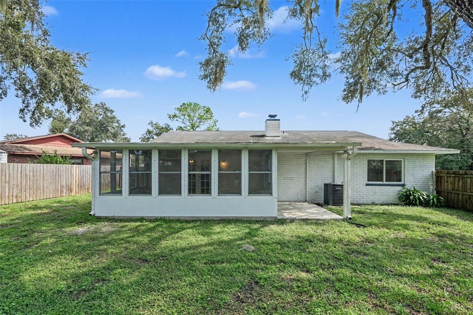 5202 GARNER PL — photo 17