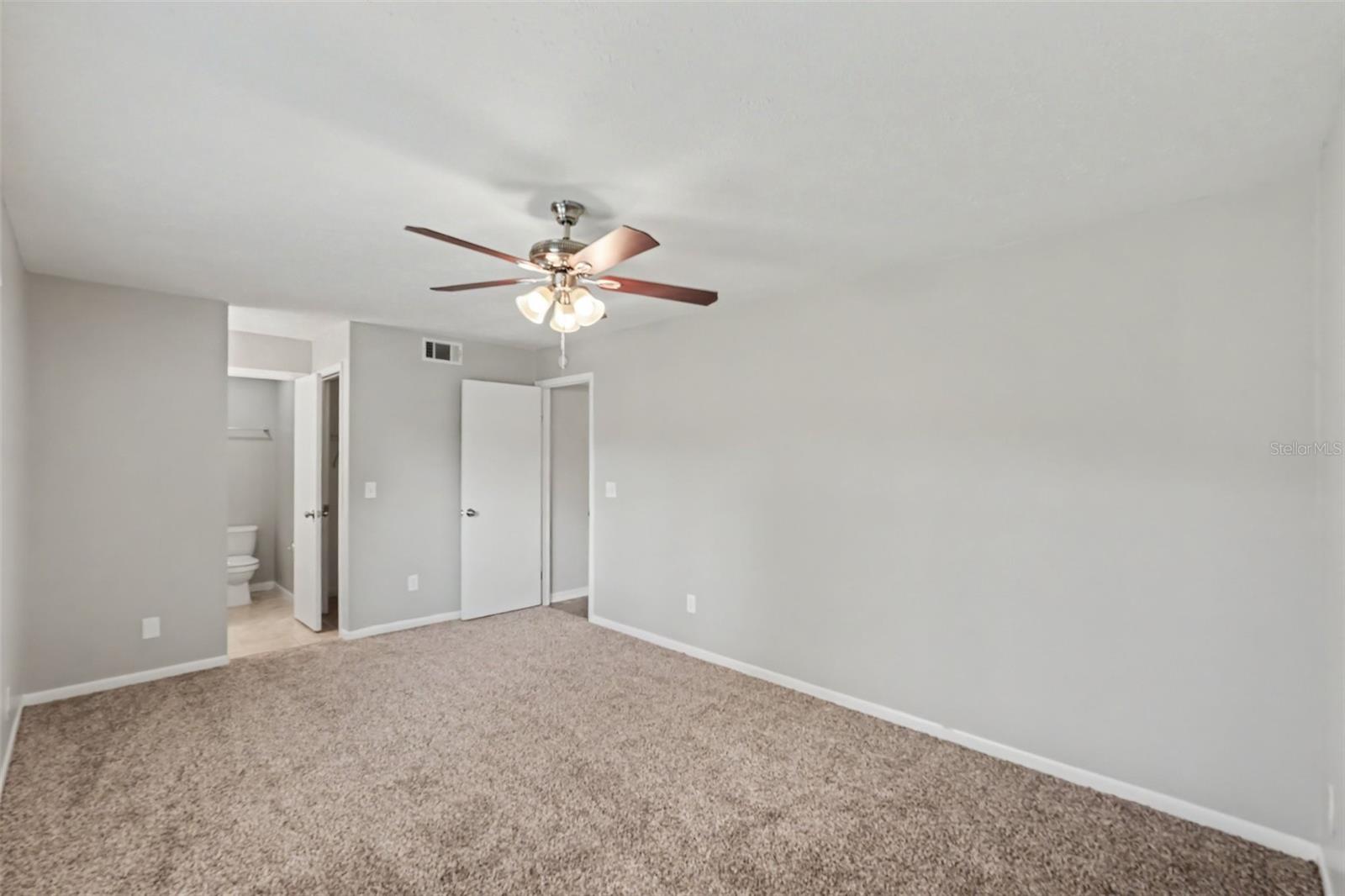 5202 GARNER PL — photo 9