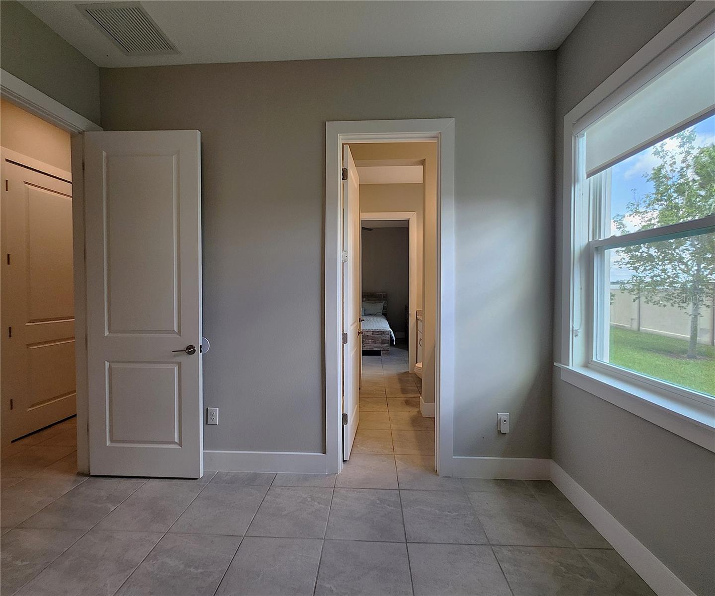 8896 DRUMMER PLANK DR — photo 47