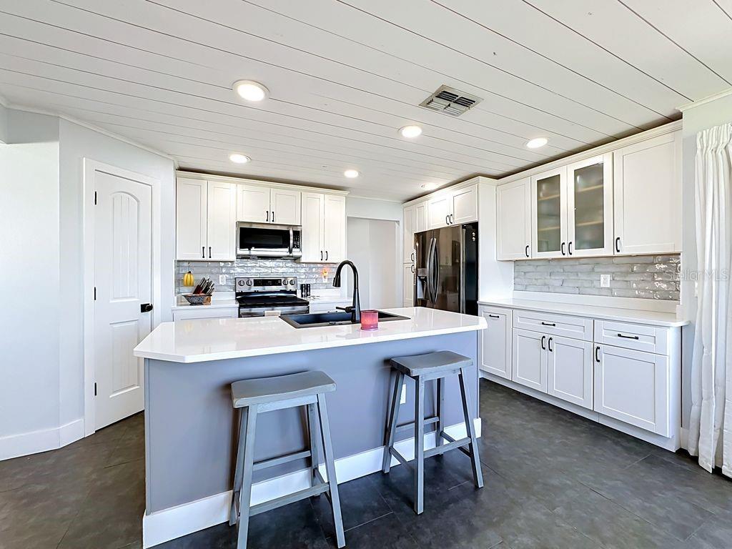Home in BRADENTON — photo 39