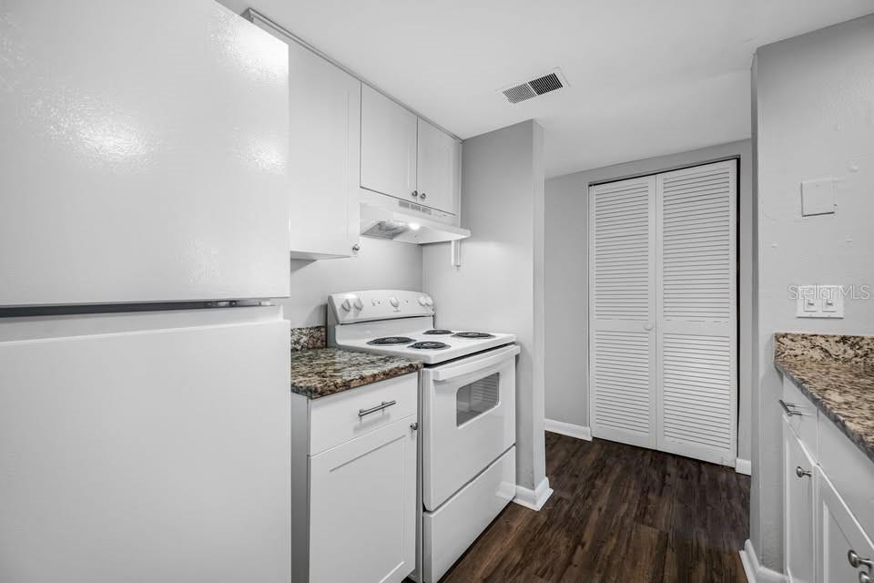 5902 E 122ND AVE #203 — photo 10