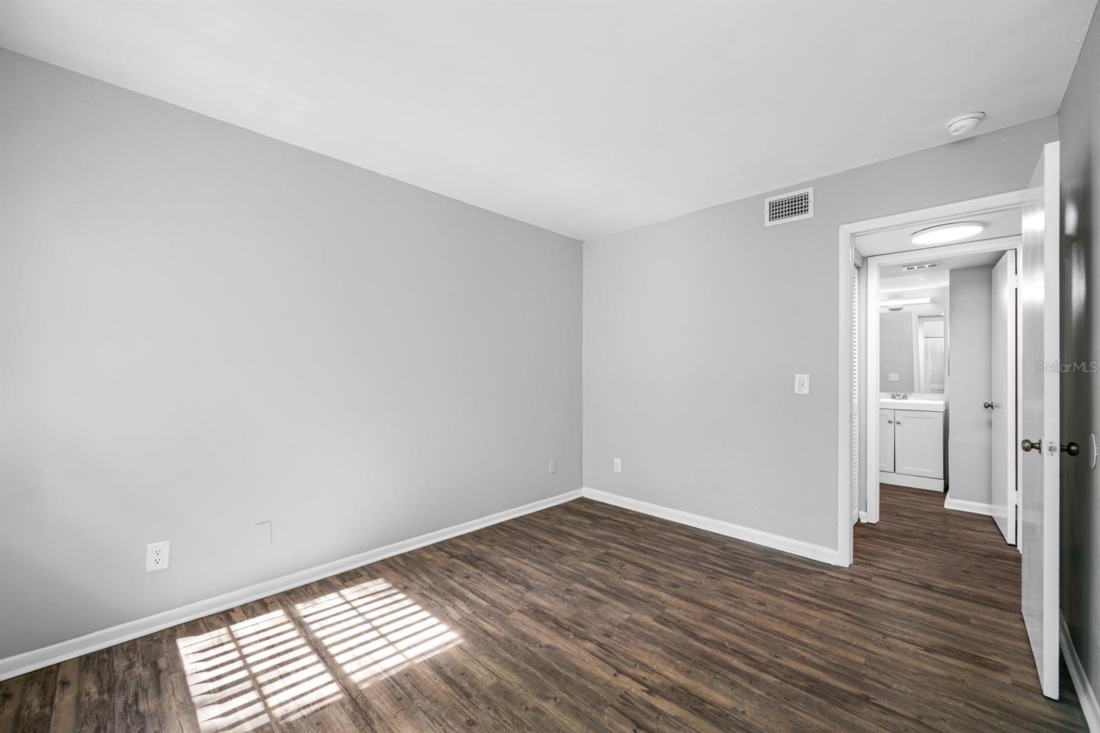 5902 E 122ND AVE #203 — photo 29