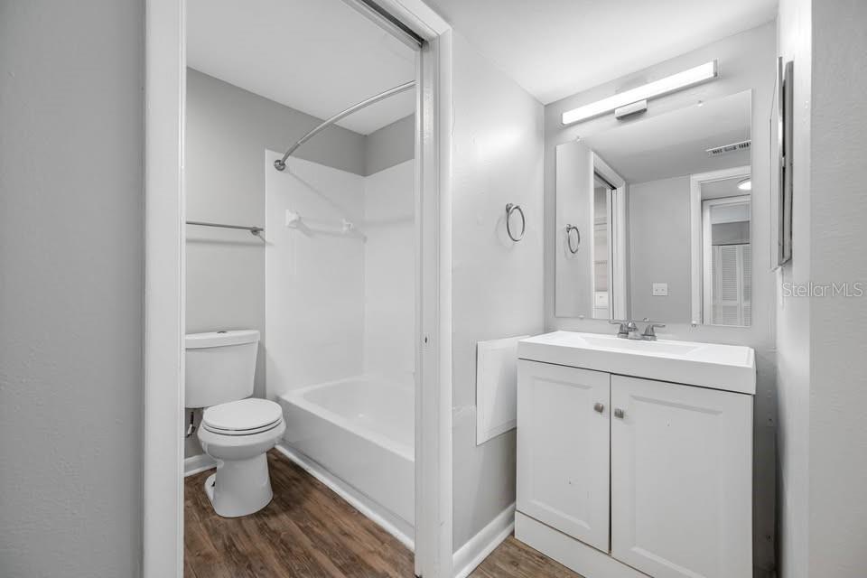 5902 E 122ND AVE #203 — photo 18