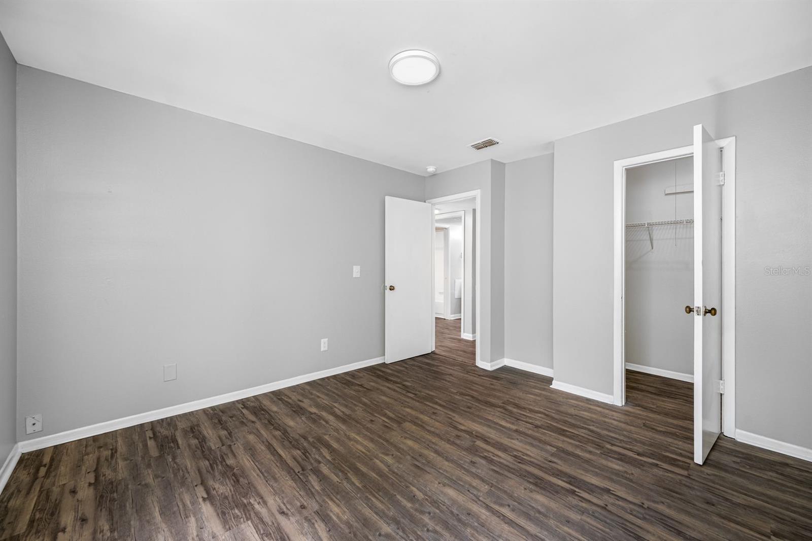 5902 E 122ND AVE #203 — photo 24
