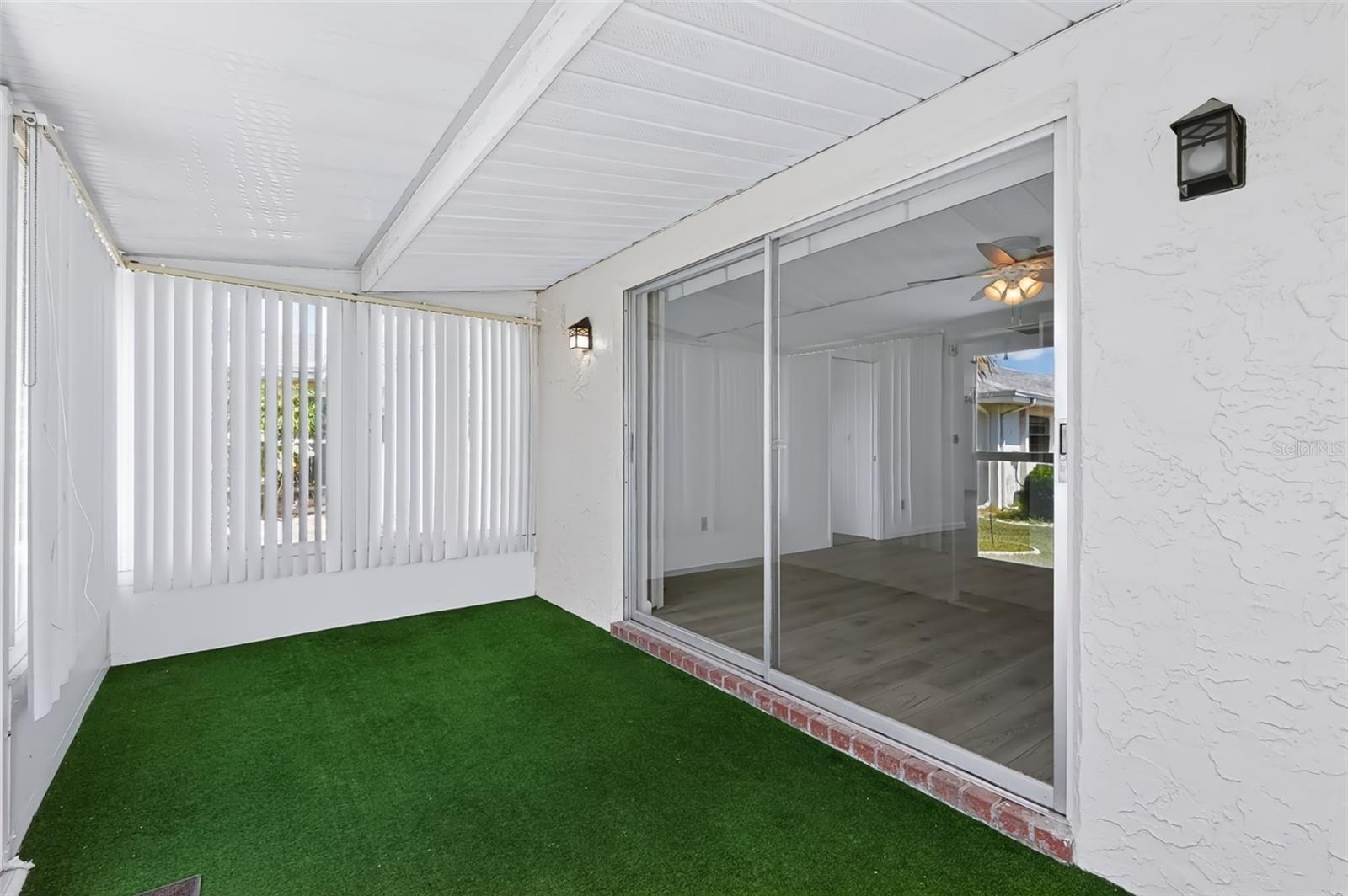 303 GREEN MANOR DR — photo 29