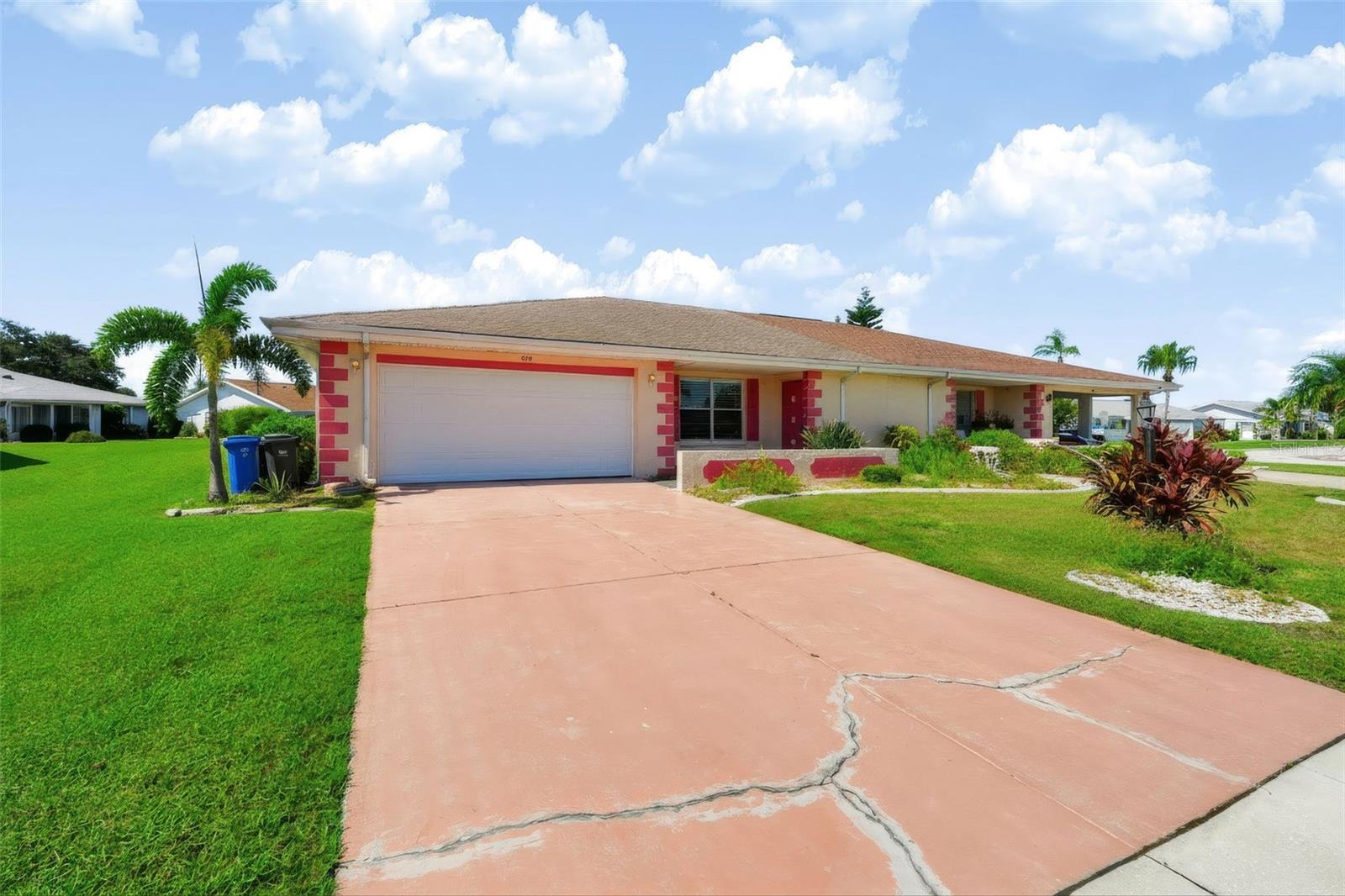 303 GREEN MANOR DR — photo 35