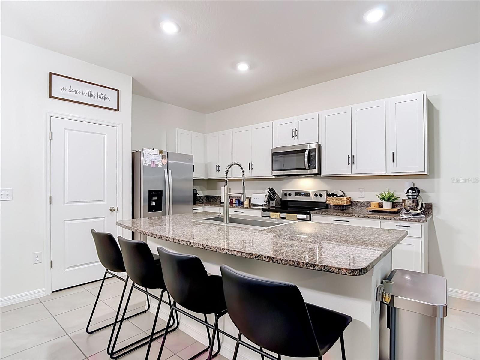 3347 PLEASANT WILLOW CT — photo 5