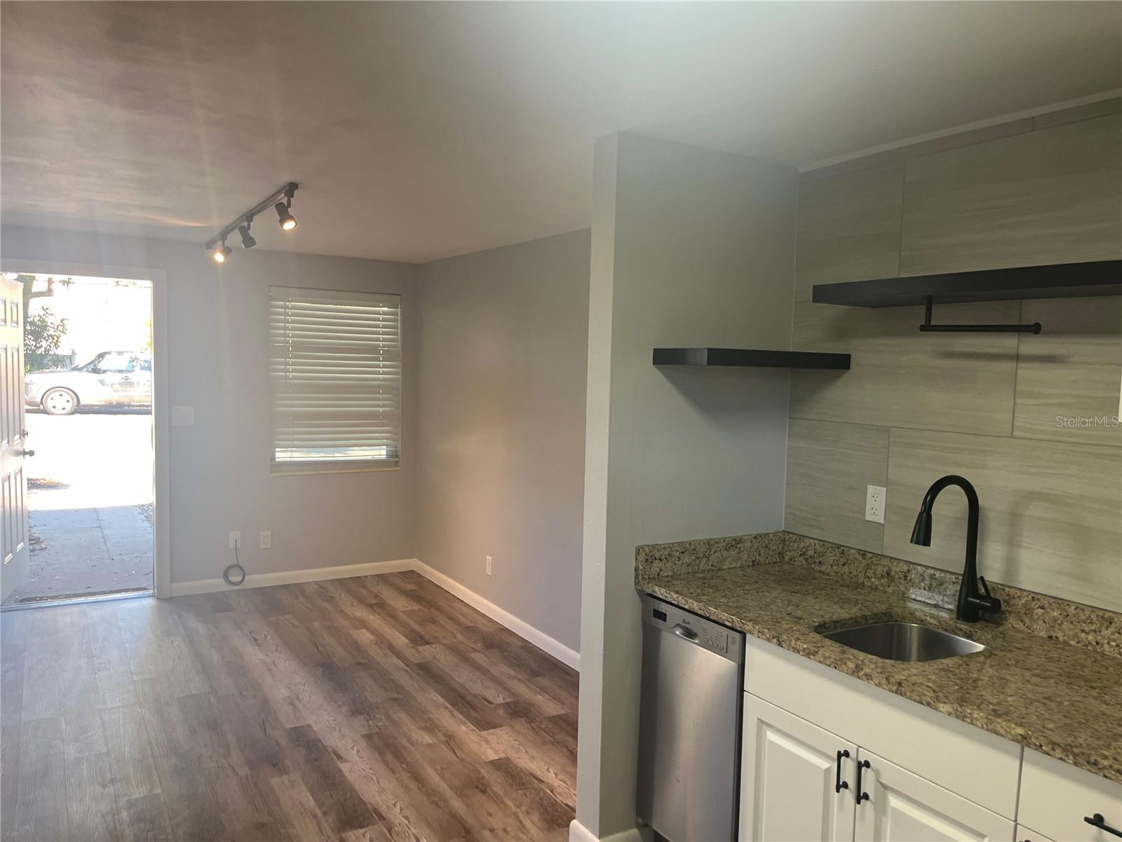 115 CLEVELAND AVE — photo 50