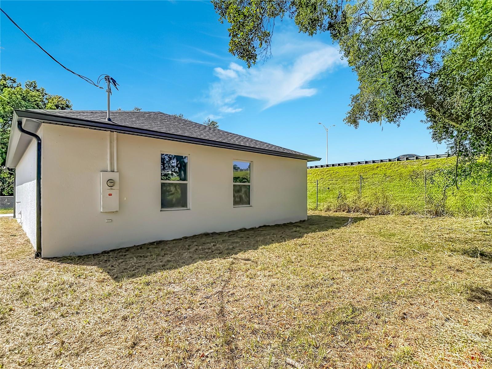8410 N LAMAR ST — photo 37