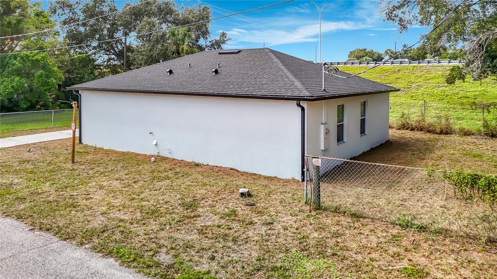 8410 N LAMAR ST — photo 40