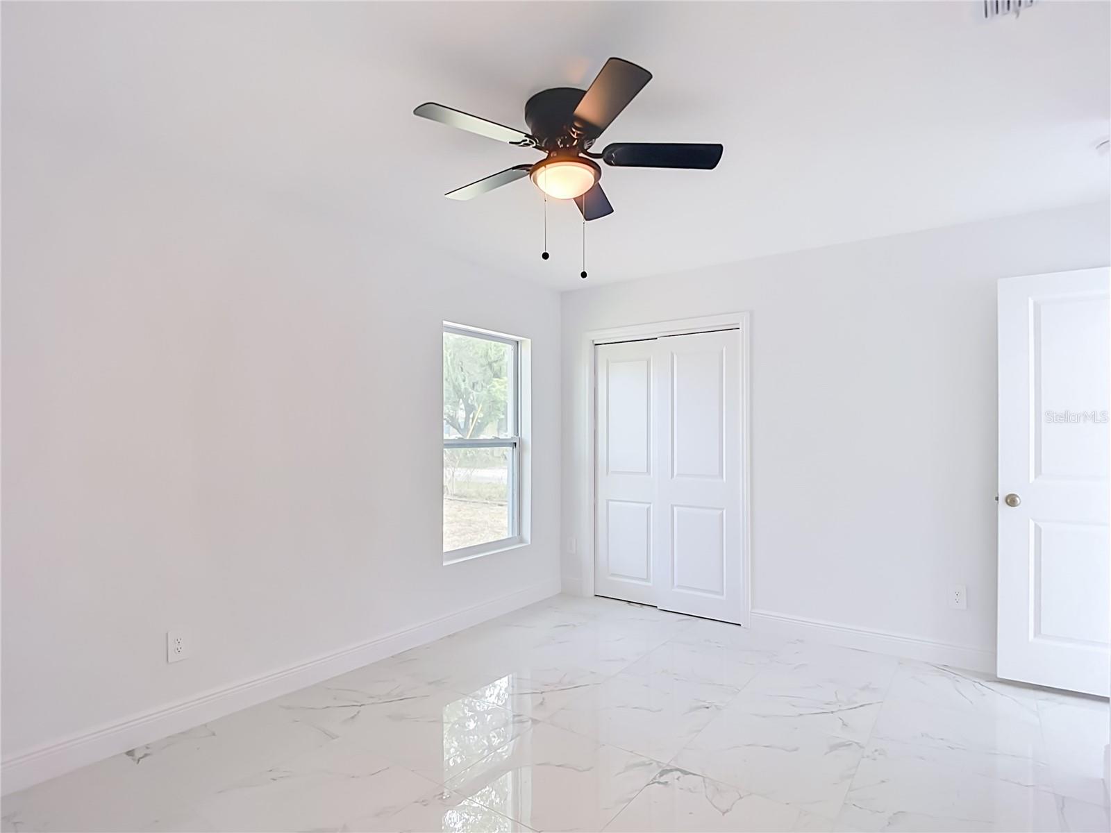 8410 N LAMAR ST — photo 28