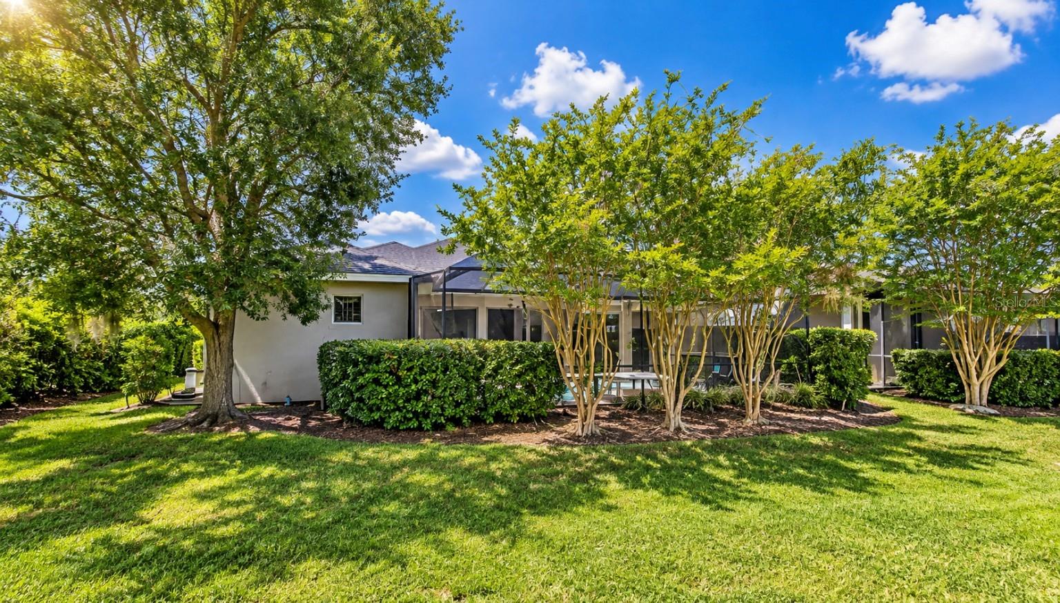 259 DAHLIA CT — photo 47