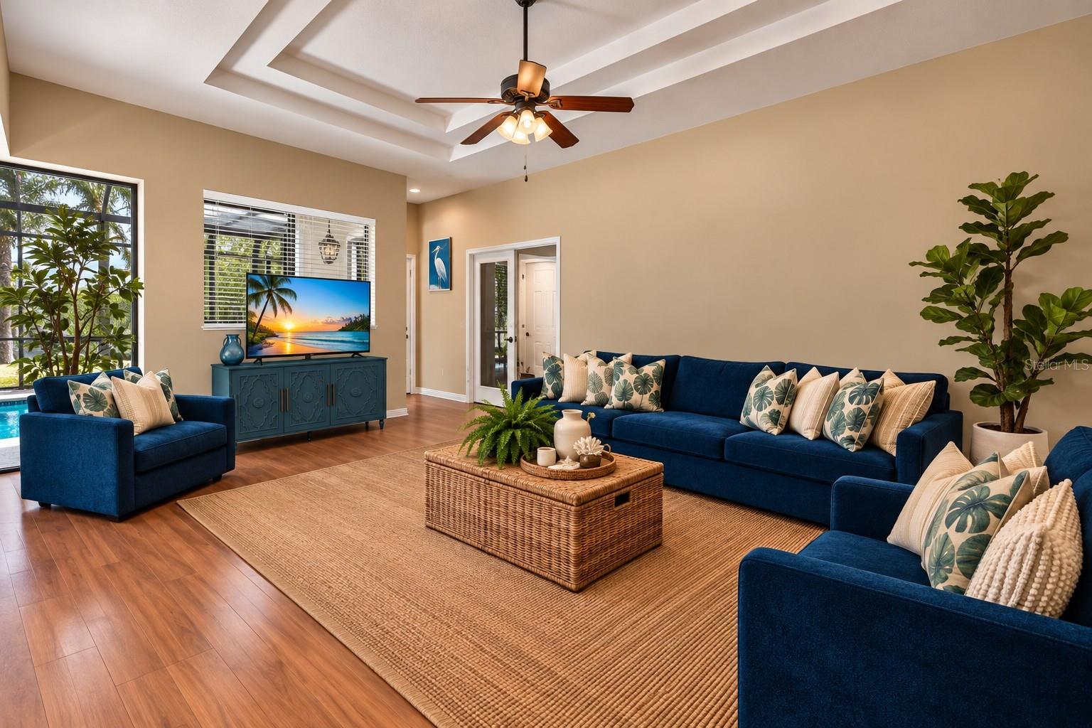 259 DAHLIA CT — photo 9