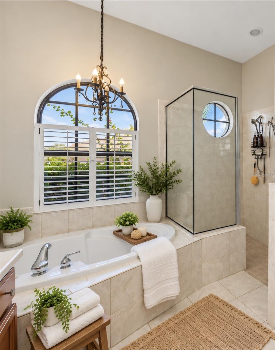 259 DAHLIA CT — photo 32