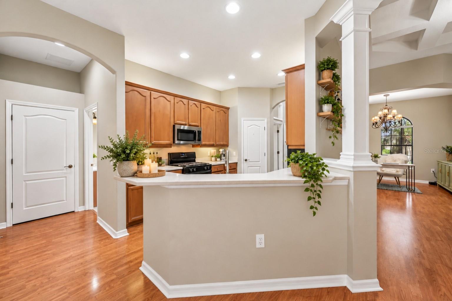 259 DAHLIA CT — photo 14