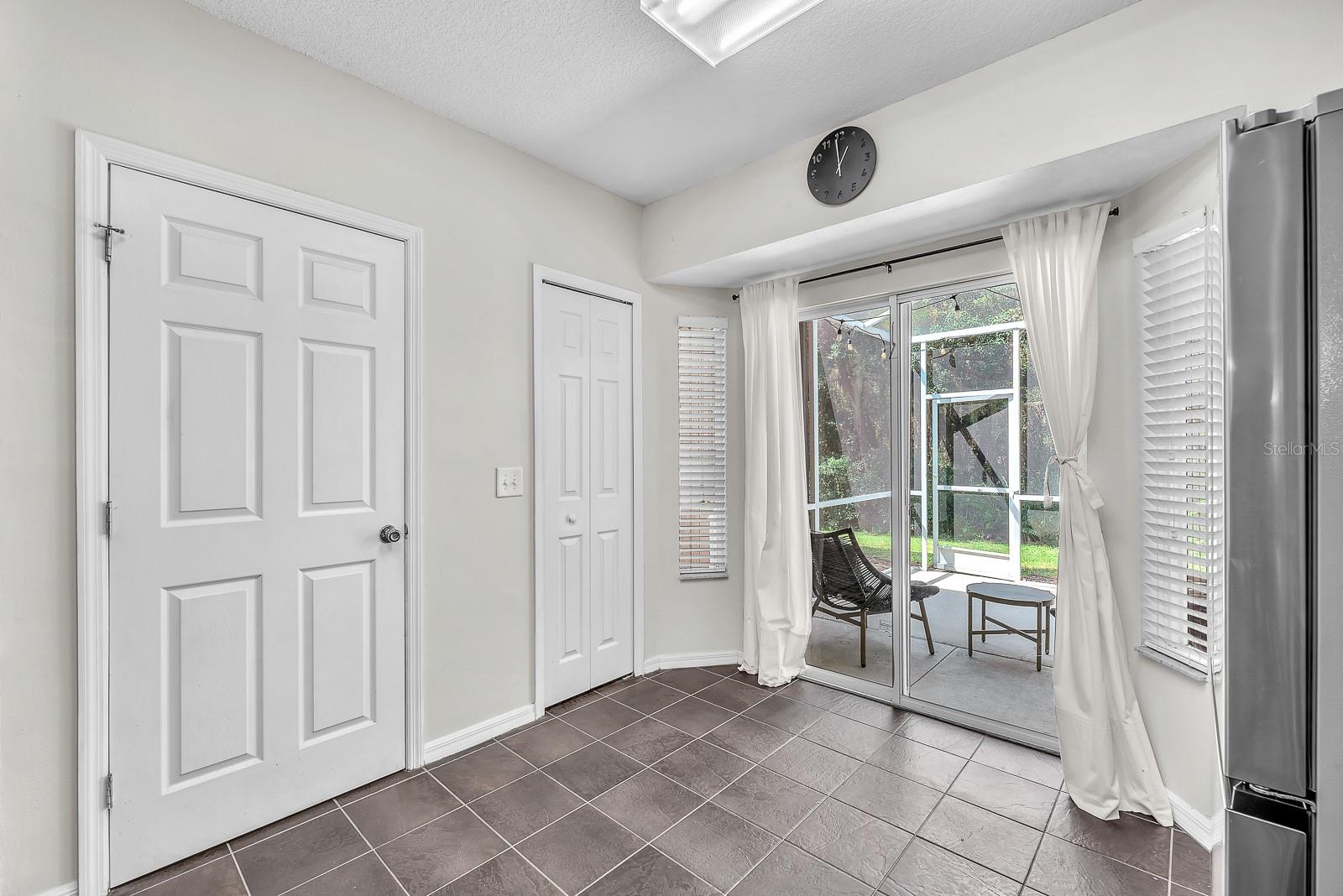 5819 FISHHAWK RIDGE DR — photo 17