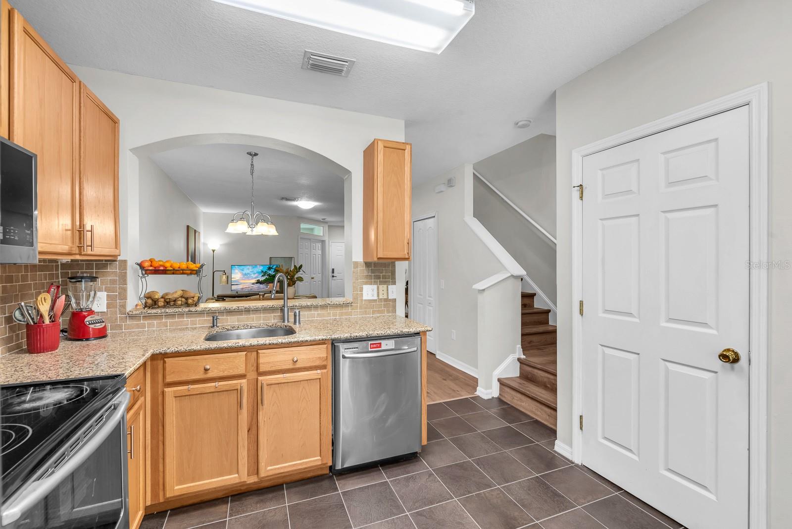 5819 FISHHAWK RIDGE DR — photo 13