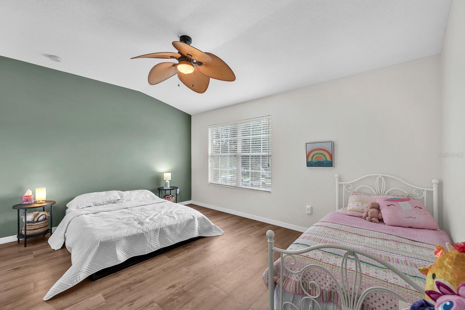 5819 FISHHAWK RIDGE DR — photo 18