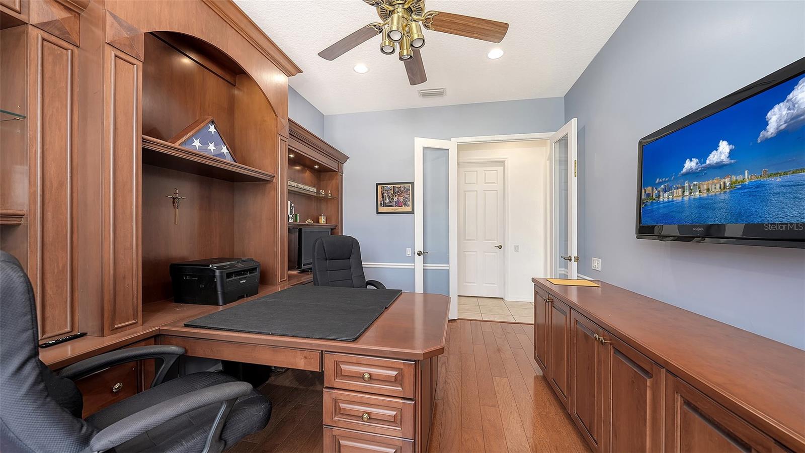 642 TRENTON WAY — photo 35