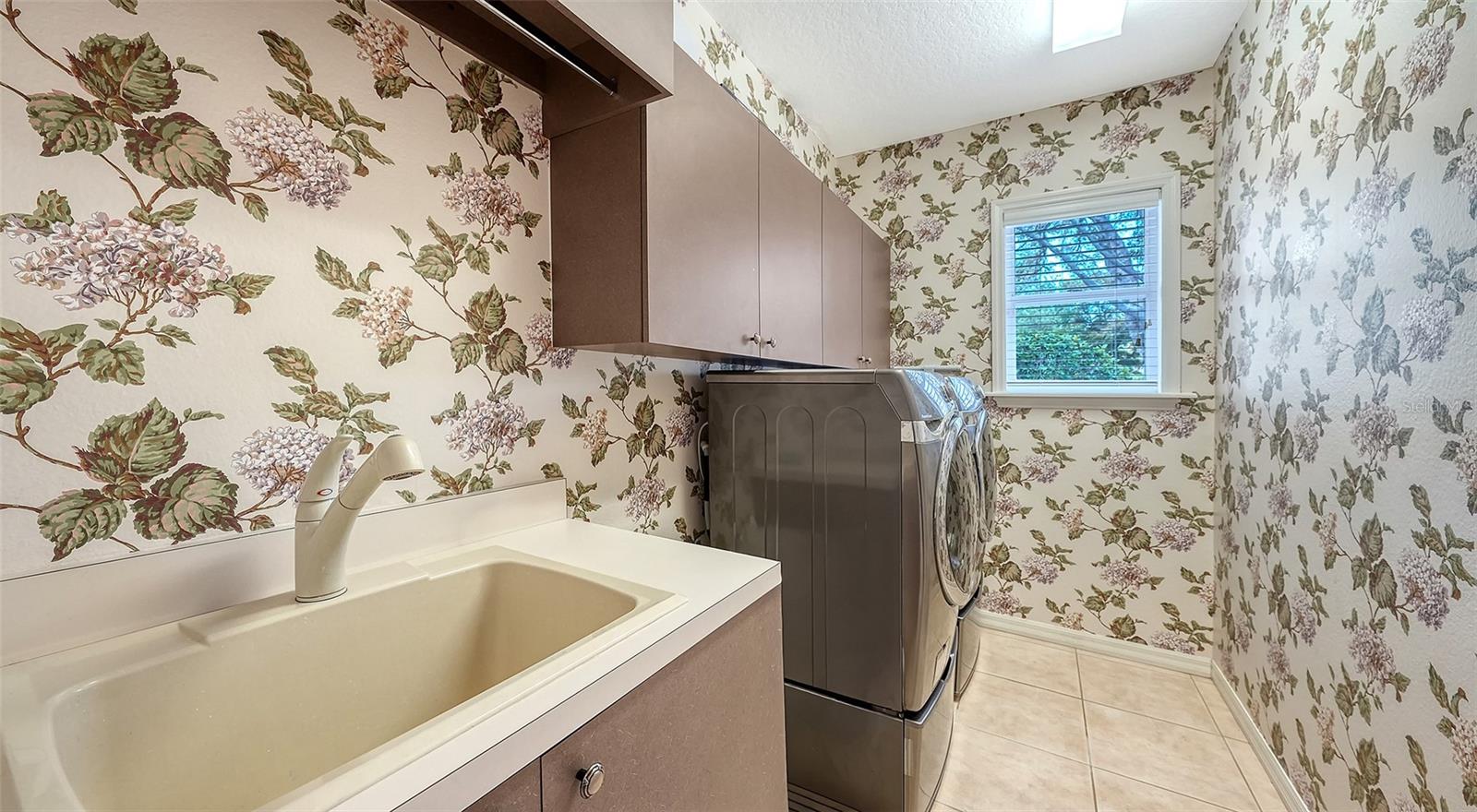 642 TRENTON WAY — photo 47