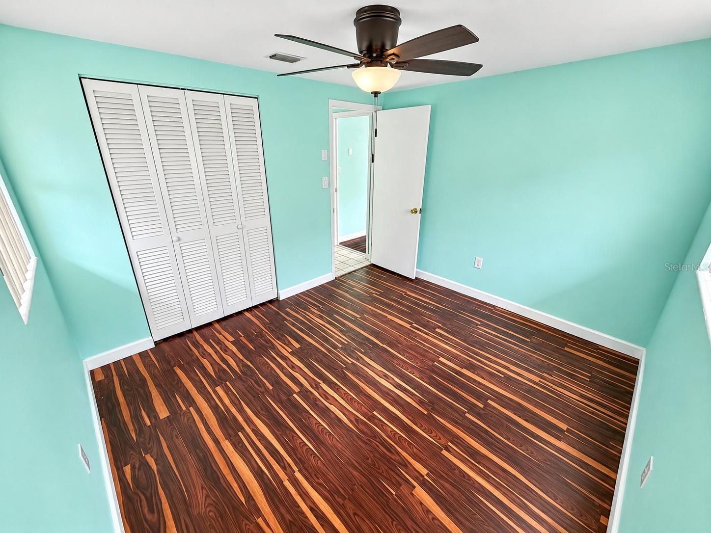 7529 REDCOAT AVE — photo 12