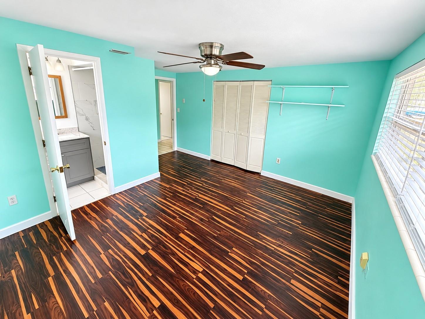 7529 REDCOAT AVE — photo 16
