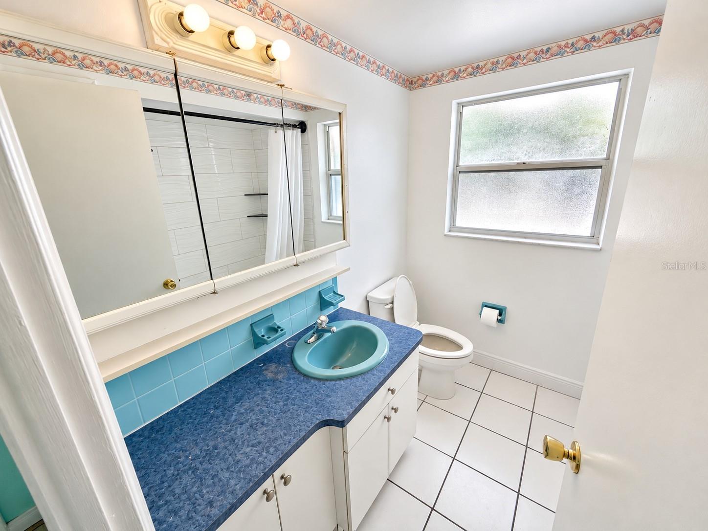 7529 REDCOAT AVE — photo 10