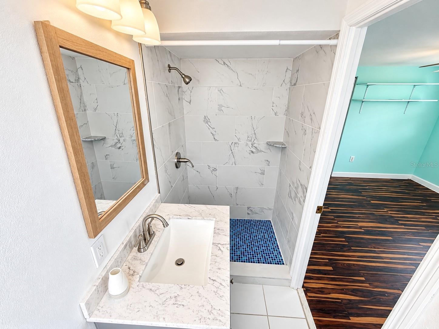 7529 REDCOAT AVE — photo 18