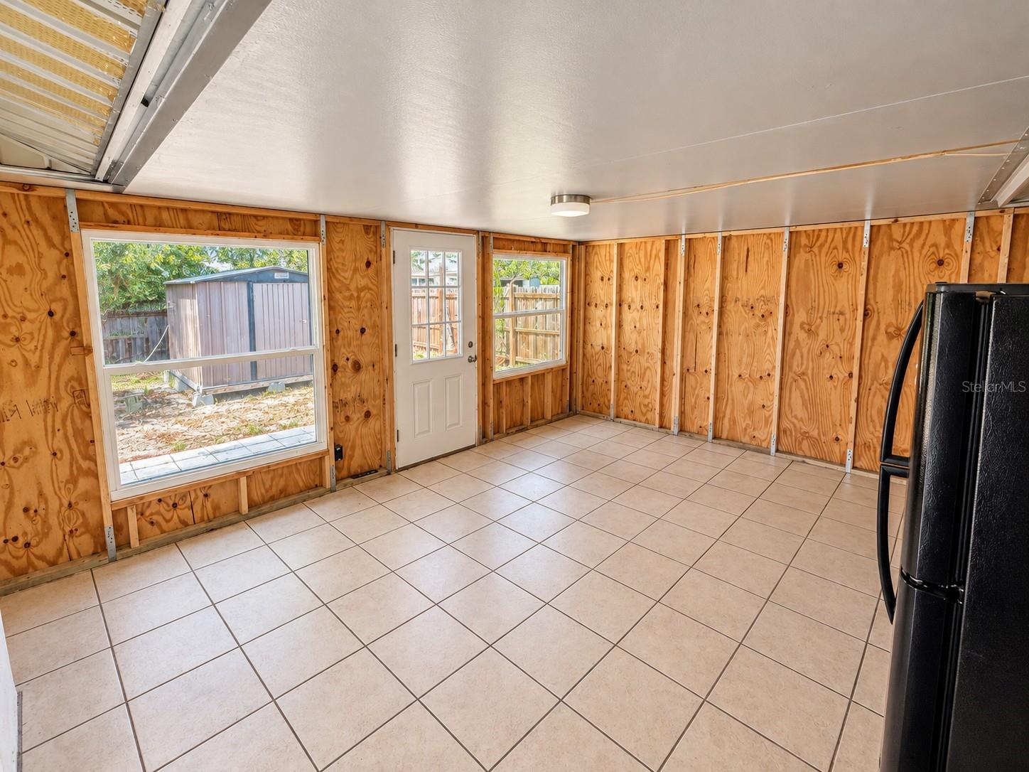 7529 REDCOAT AVE — photo 21
