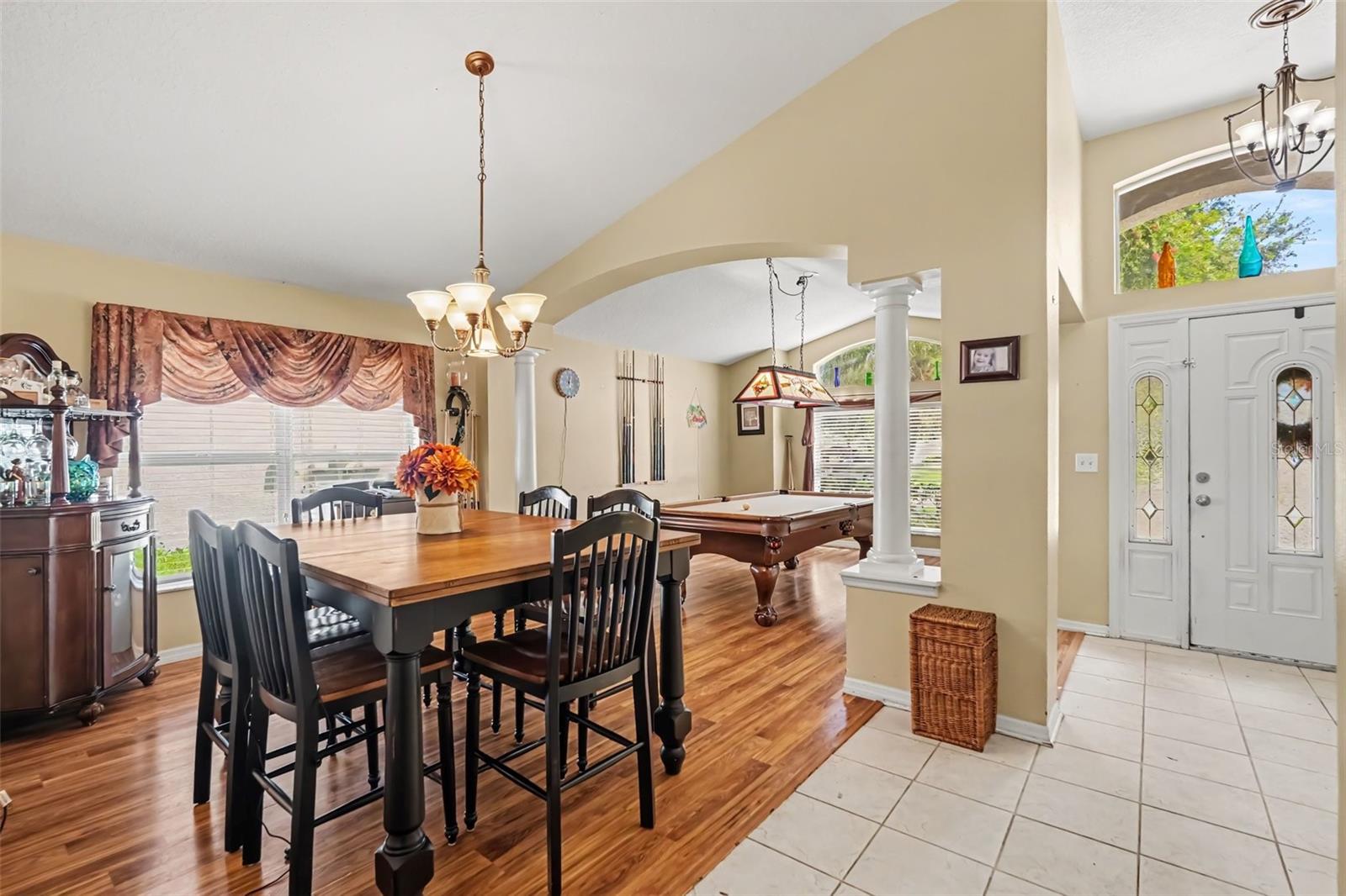 6805 BLUFF MEADOW CT — photo 5