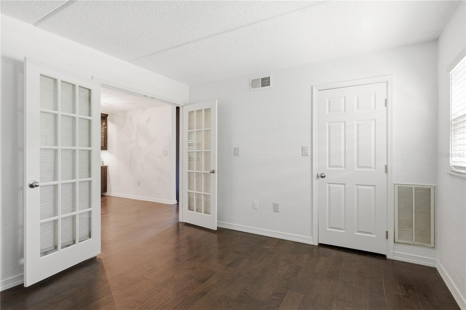 821 DELEON CT #109 — photo 18