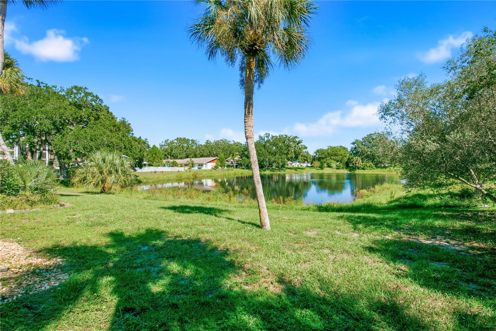 821 DELEON CT #109 — photo 33