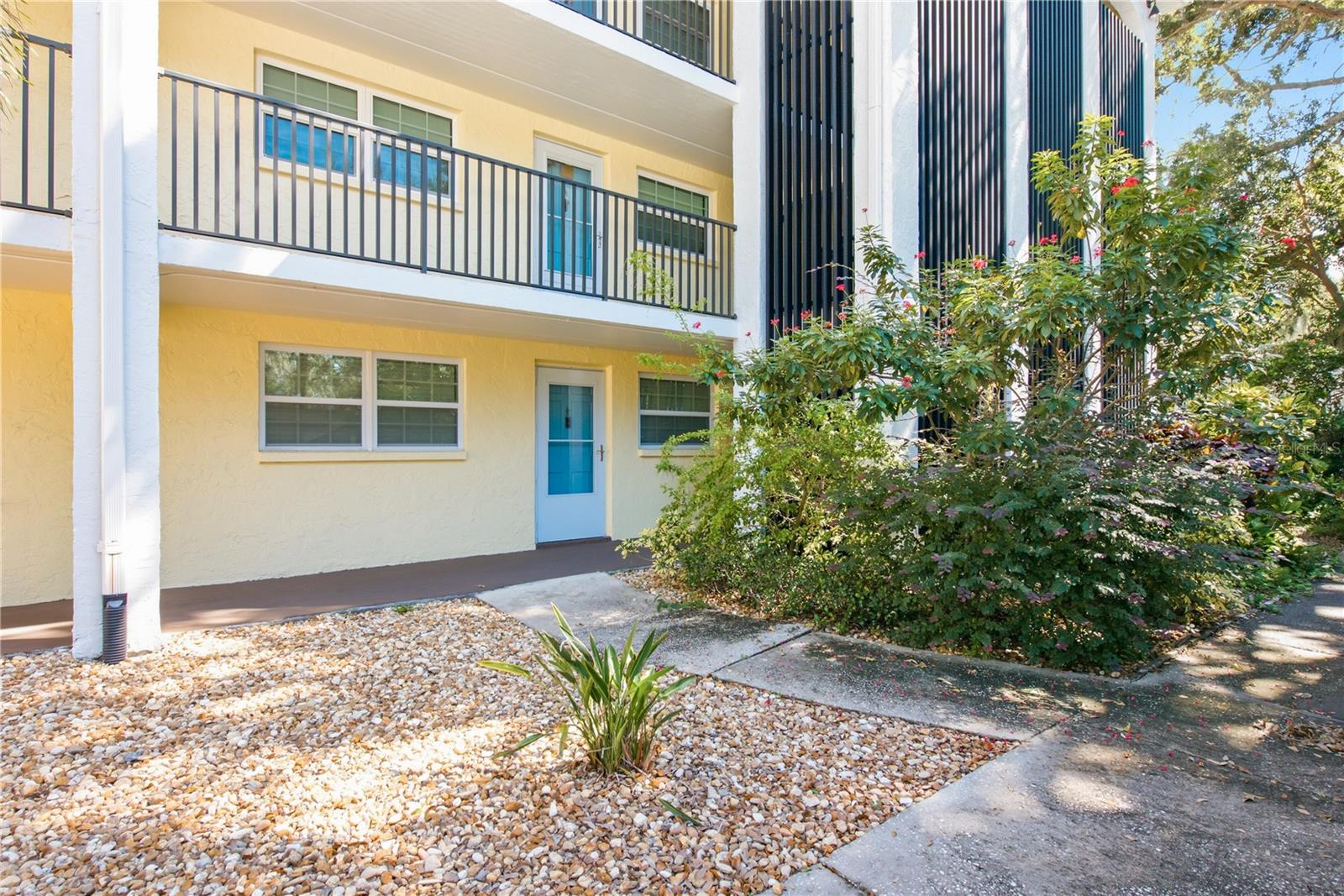 821 DELEON CT #109 — photo 2