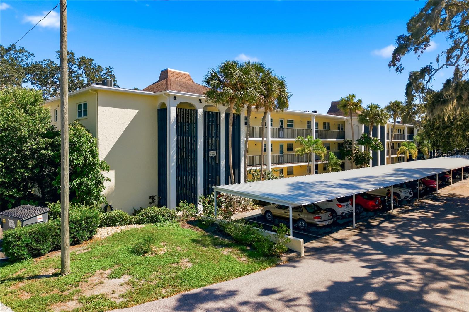 821 DELEON CT #109 — photo 49