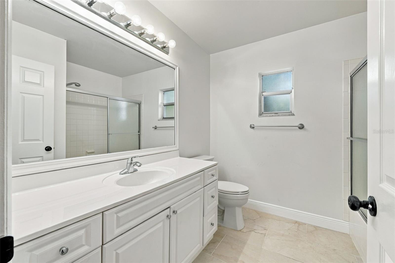18306 CRAWLEY RD — photo 23