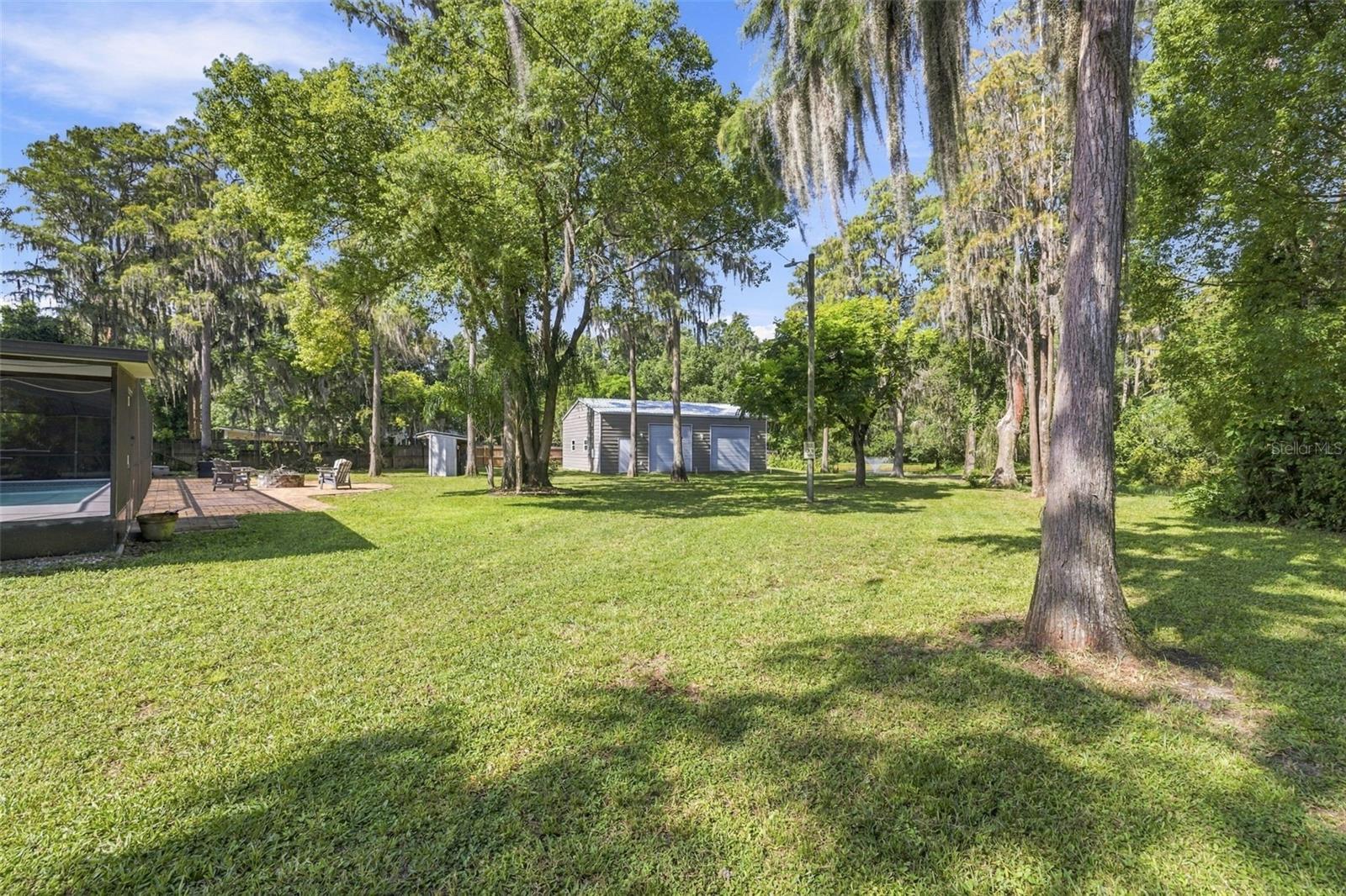 18306 CRAWLEY RD — photo 31