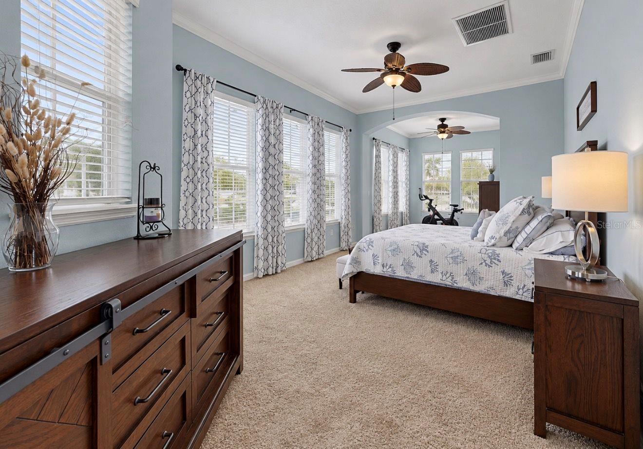 542 ISLEBAY DR — photo 21