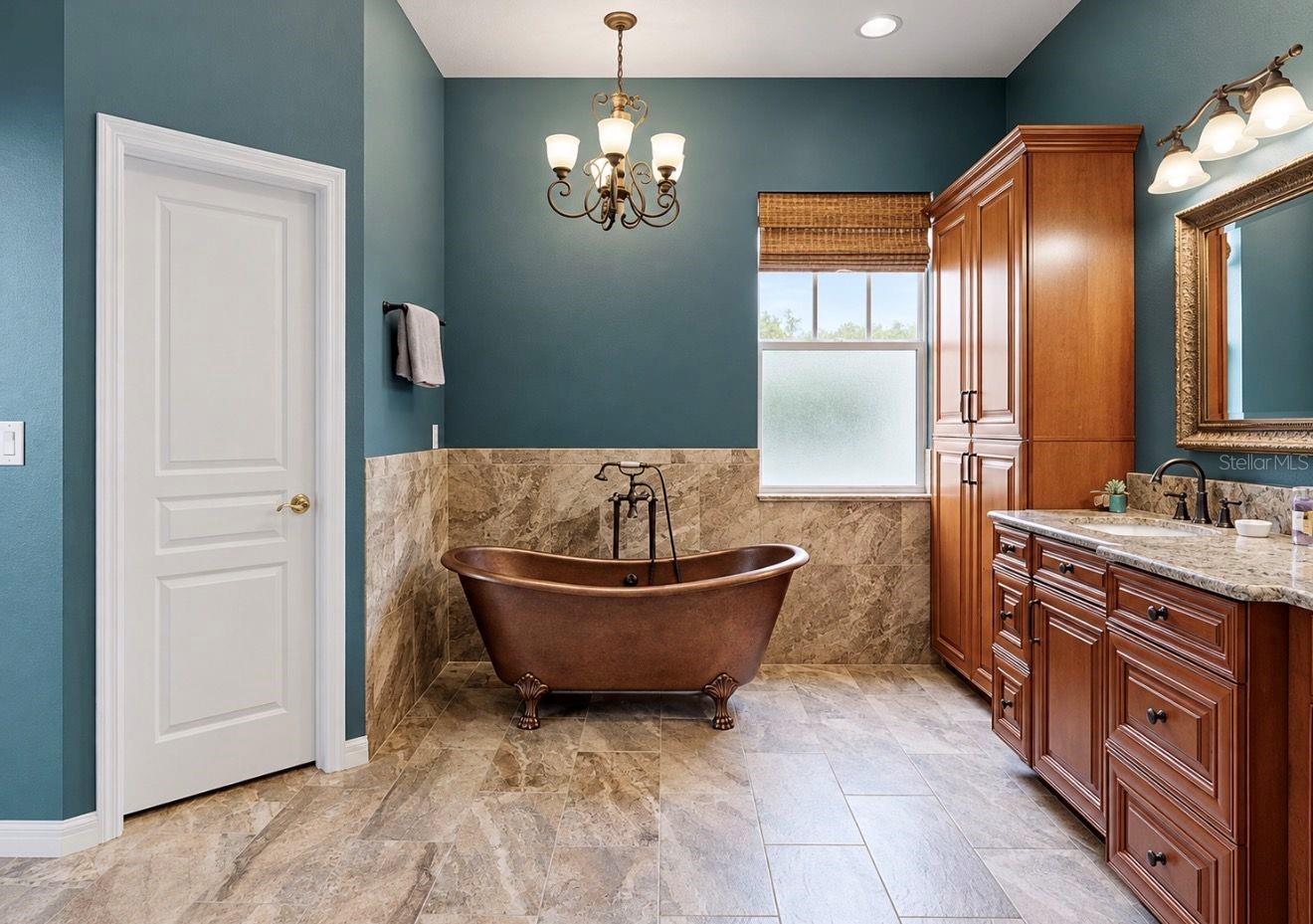 542 ISLEBAY DR — photo 22
