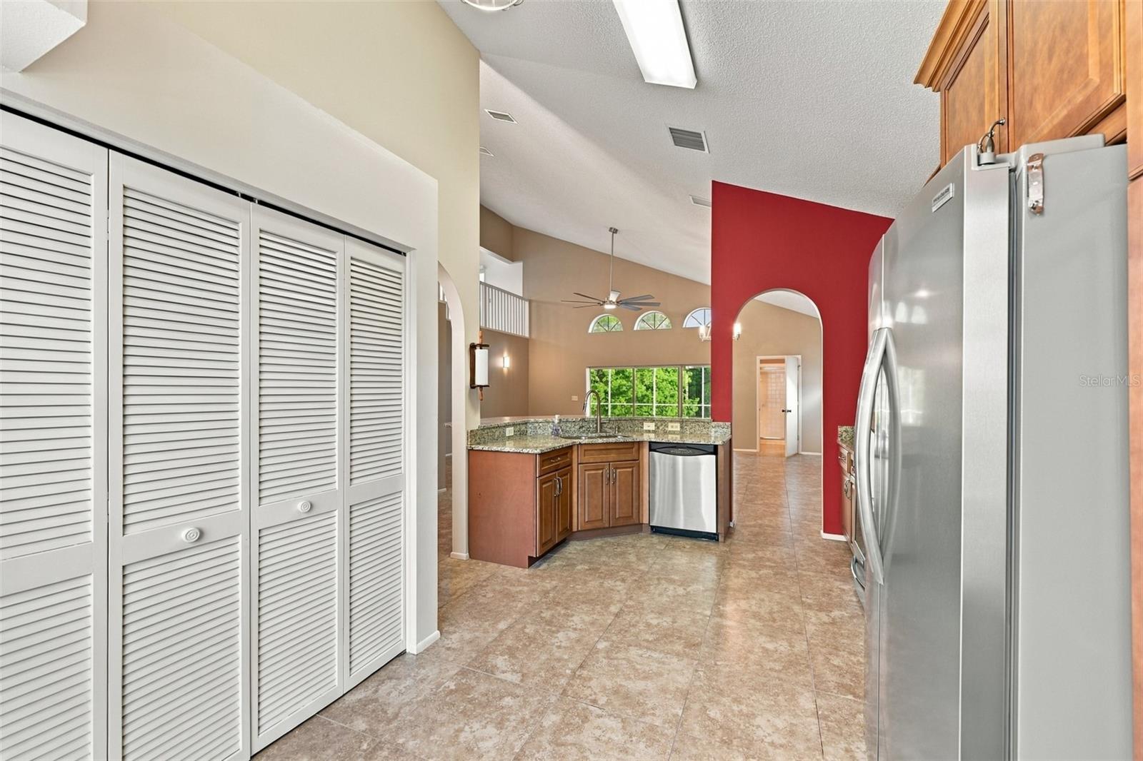 11109 CLAYRIDGE DR — photo 9