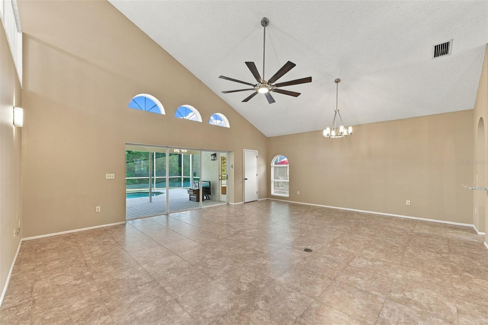 11109 CLAYRIDGE DR — photo 7