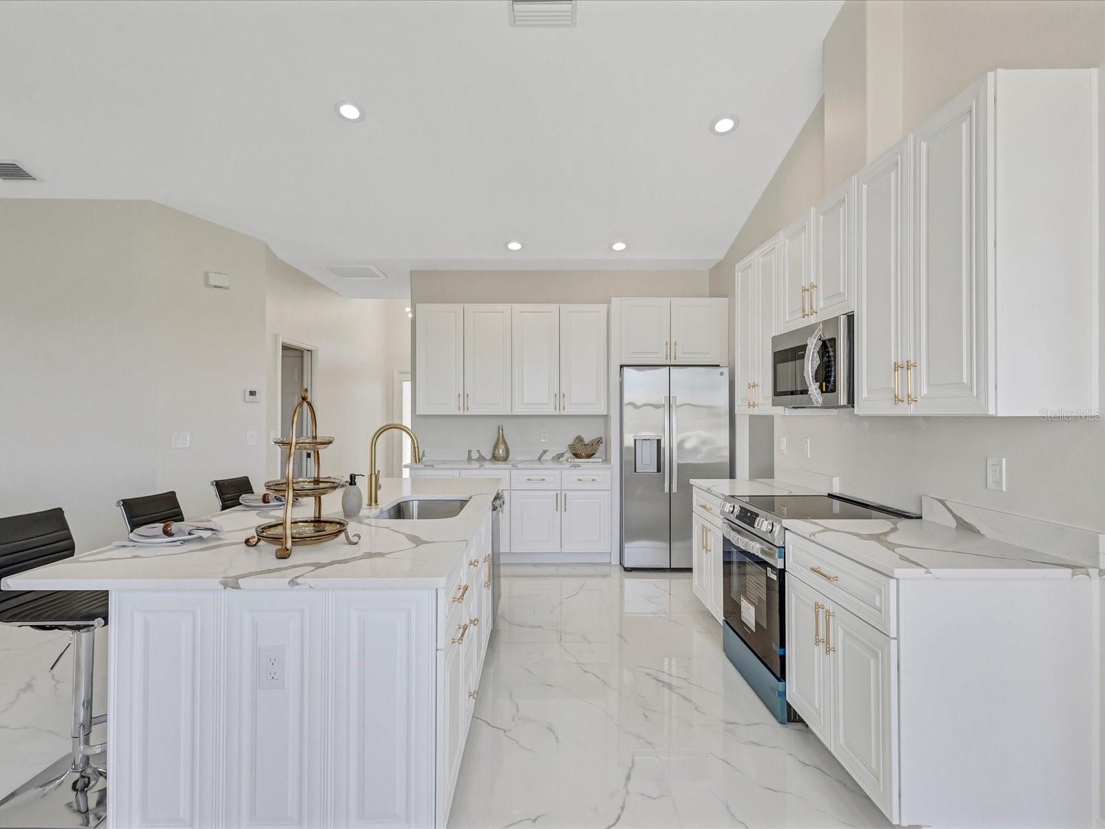 2719 46TH ST E — photo 12