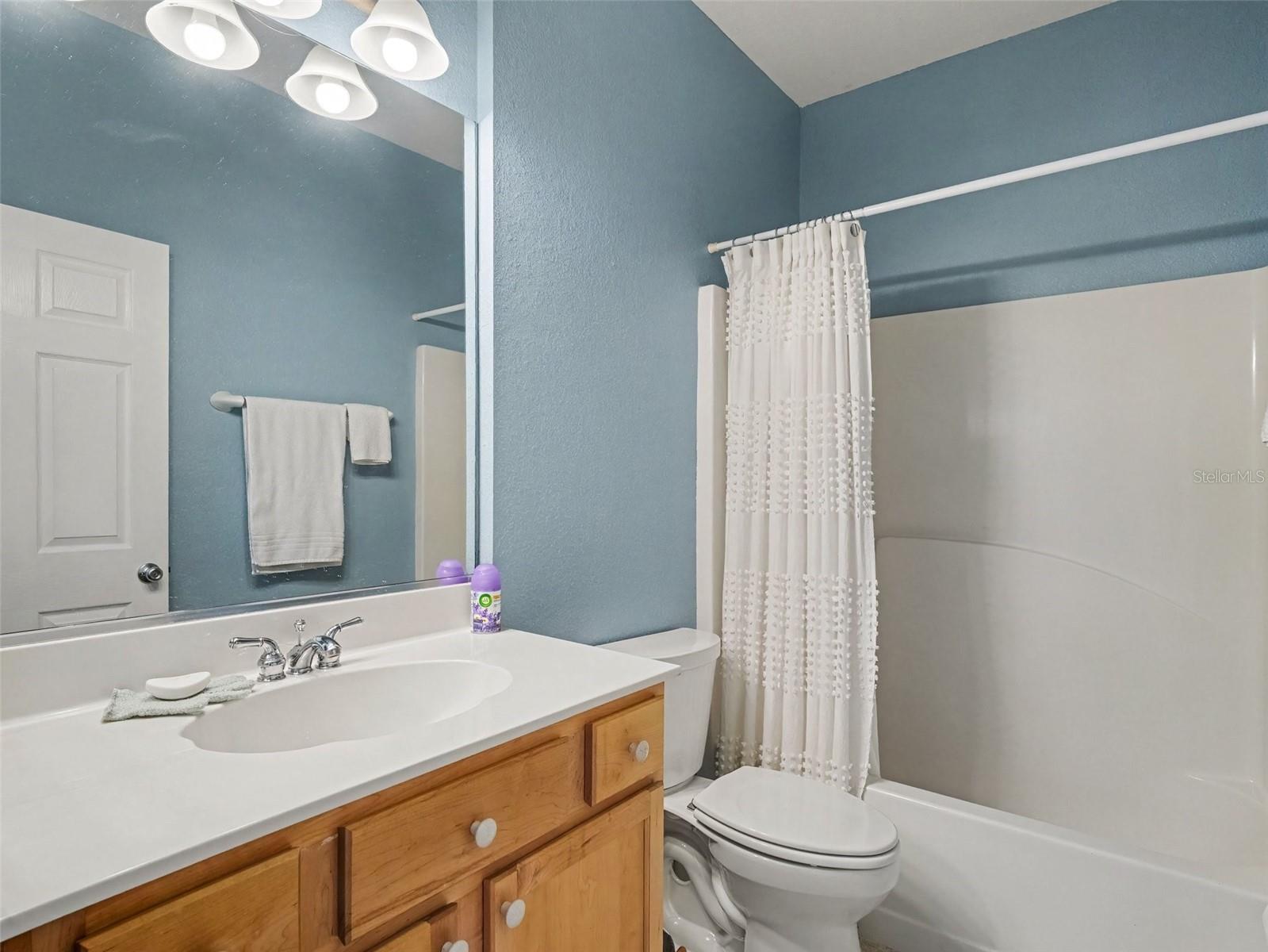 1380 WASHINGTON DR — photo 25