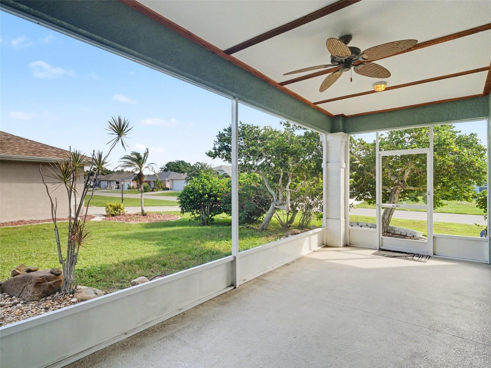 1380 WASHINGTON DR — photo 30
