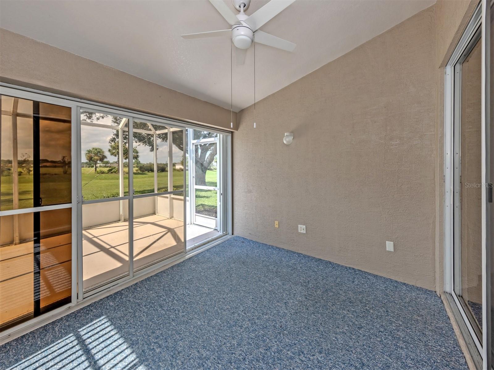 4265 FAIRWAY DR — photo 24