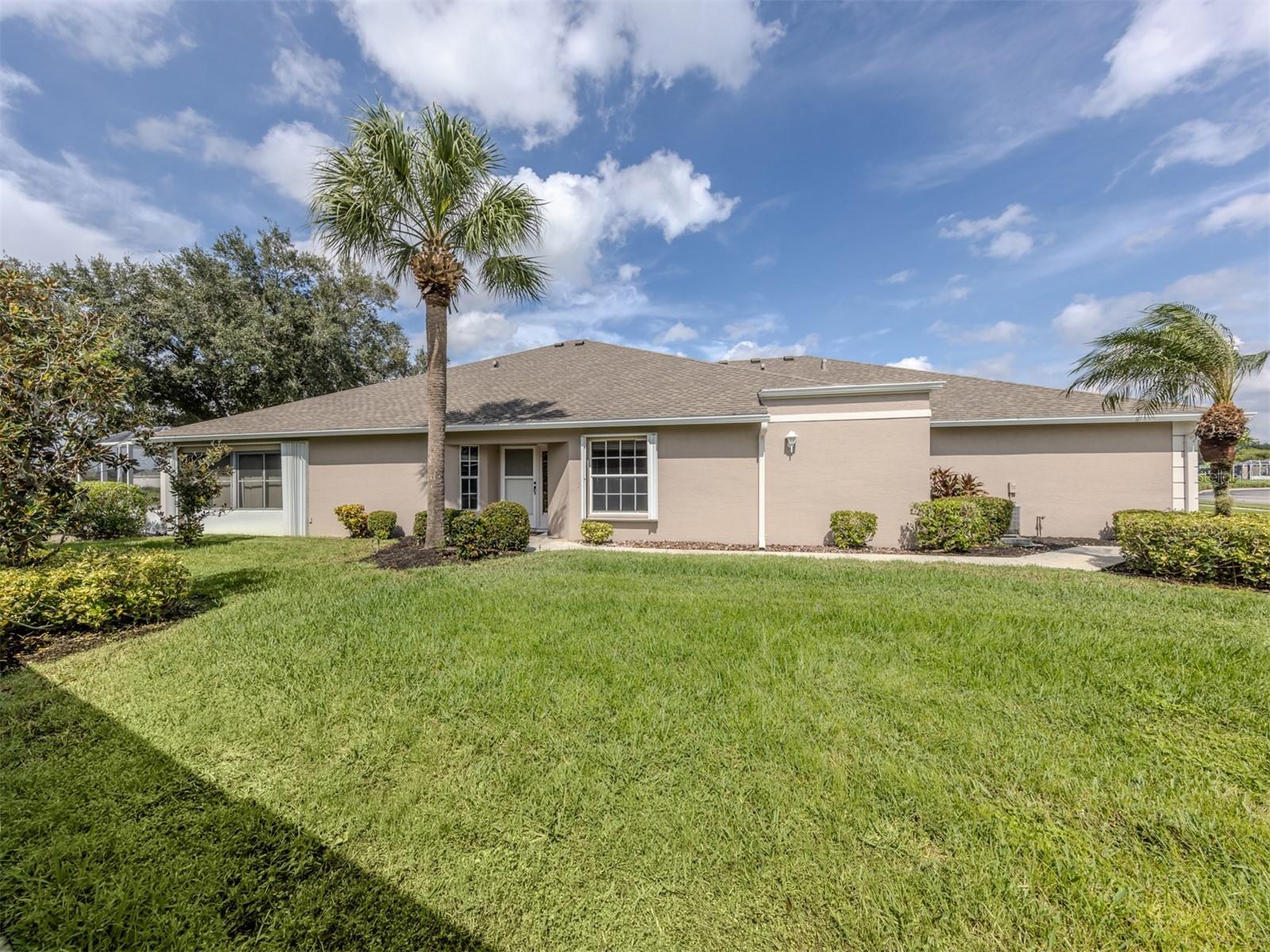 4265 FAIRWAY DR — photo 3