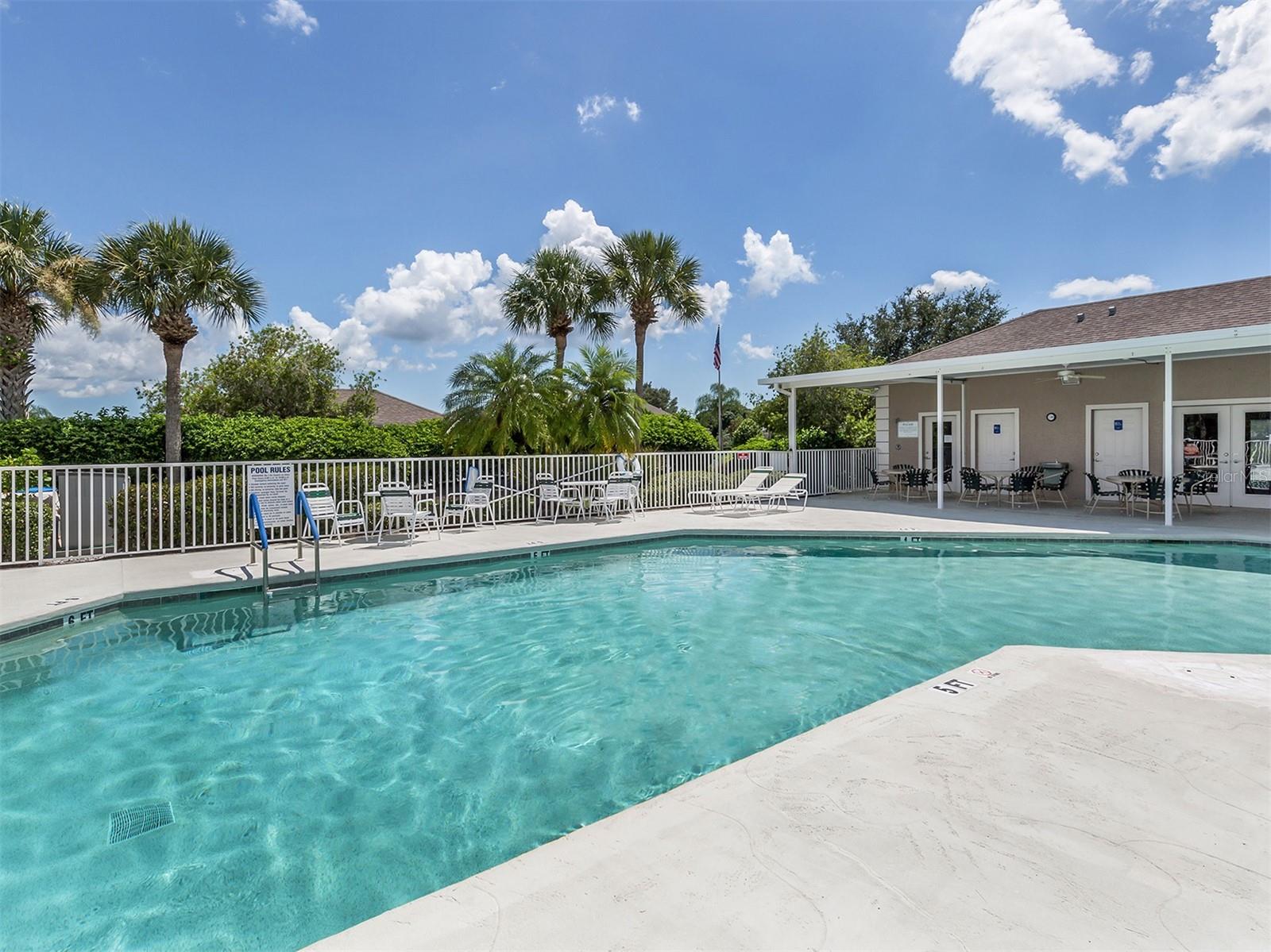 4265 FAIRWAY DR — photo 35
