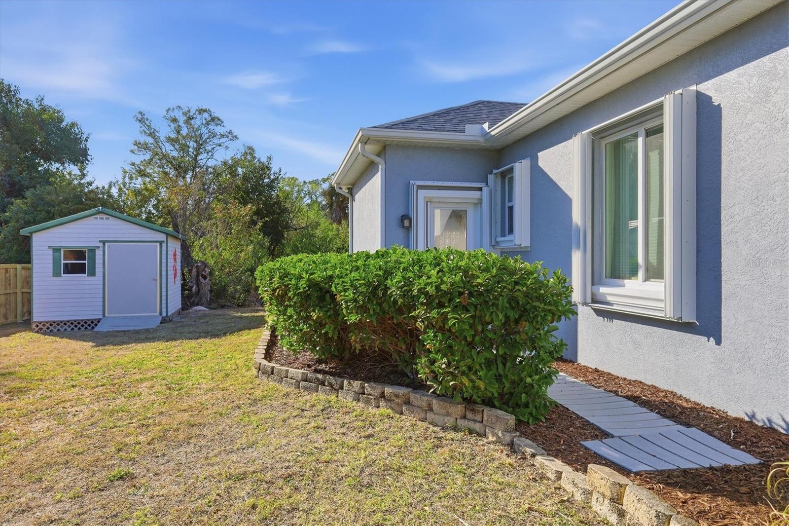 750 HARMONY LN — photo 42