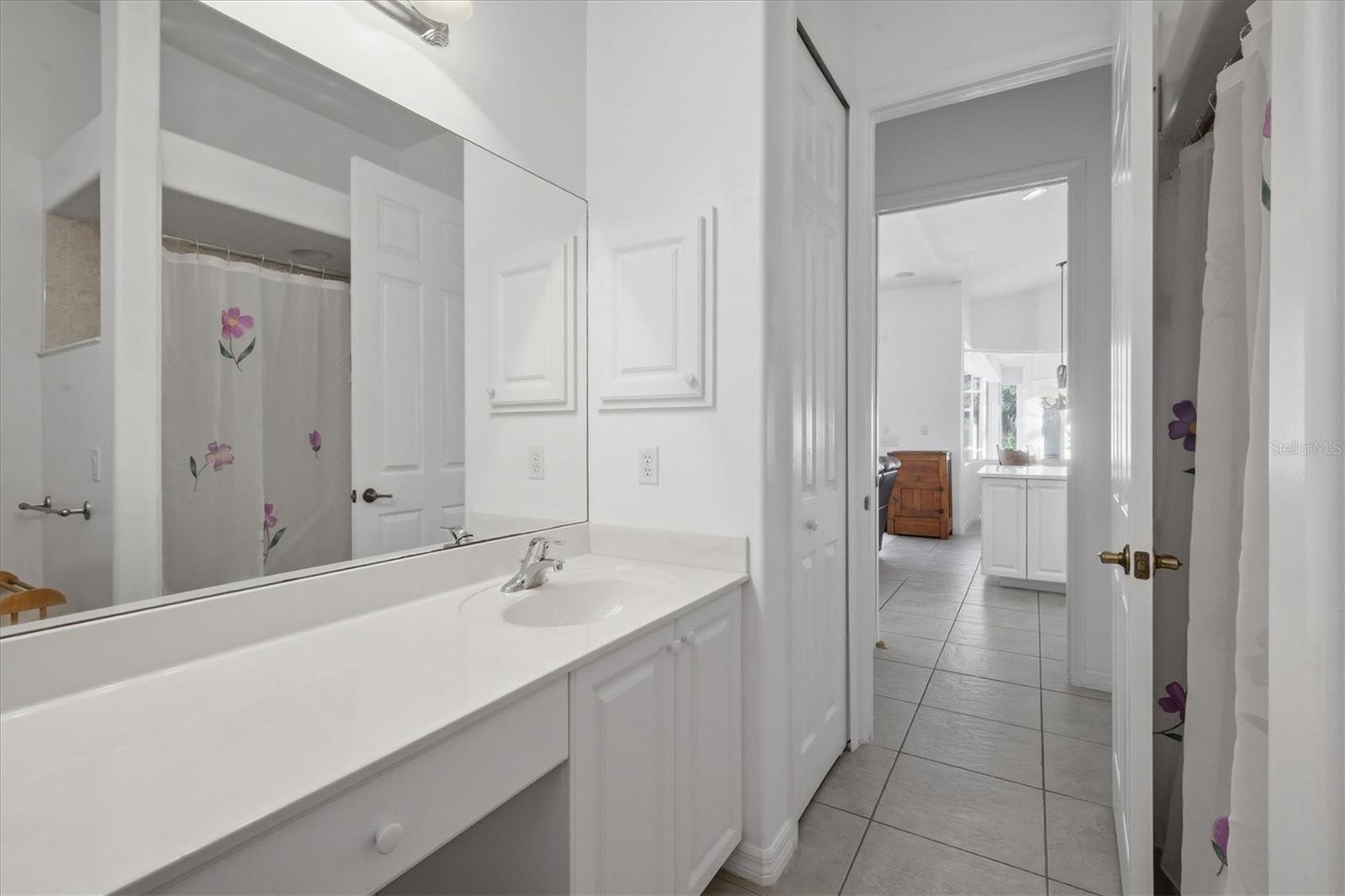 750 HARMONY LN — photo 33