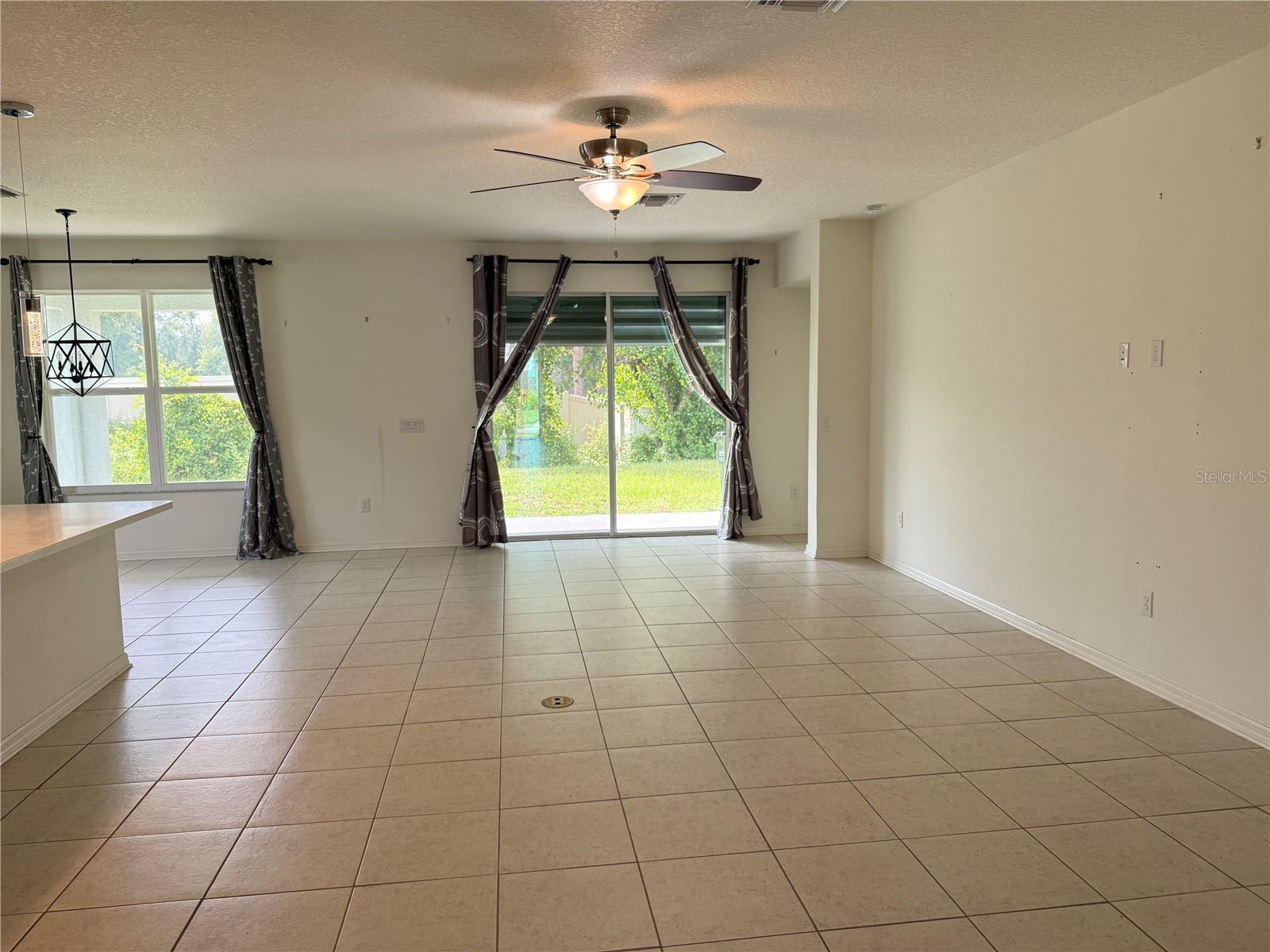 13933 NESBIT CT — photo 9